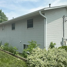 Seamless Gutter Installation & Soffit/Fascia Repair in Macomb, IL 0